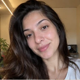 Exemplo: Raquel L.